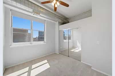 950 W Monroe Street #710, Chicago, IL 60607 - Photo 17
