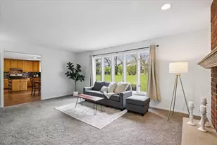 17723 W Dawn Ct, Gurnee, IL 60031 - Photo 5
