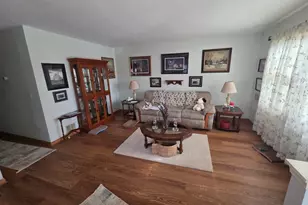 15 Ridgeland Ave, Fox Lake, IL 60020 - Photo 5