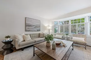 1923 Greenwood Ave, Wilmette, IL 60091 - Photo 3