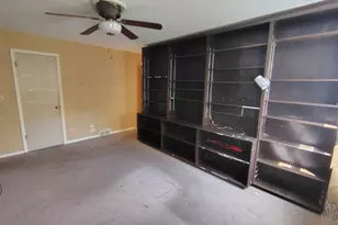 [Address not provided], Glenview, IL 60025 - Photo 15