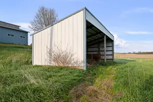 10198 E 2720 St, Kewanee, IL 61443 - Photo 43