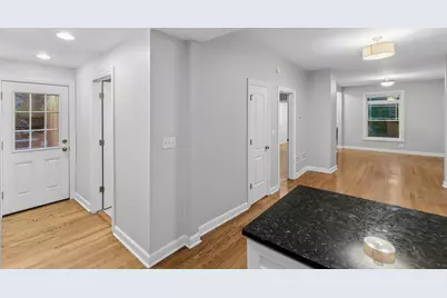 [Address not provided], Wilmette, IL 60091 - Photo 11