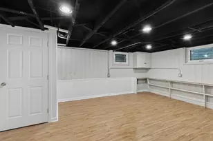 [Address not provided], Wilmette, IL 60091 - Photo 15