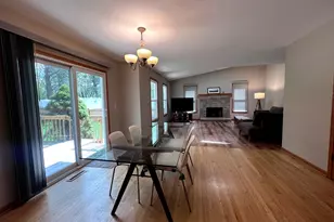 340 Greenview Dr, Crystal Lake, IL 60014 - Photo 19