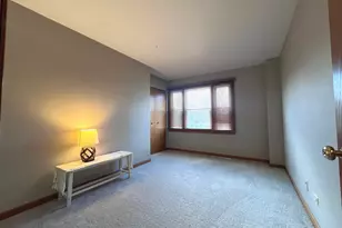 340 Greenview Dr, Crystal Lake, IL 60014 - Photo 51