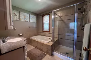 340 Greenview Dr, Crystal Lake, IL 60014 - Photo 41