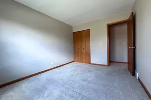 340 Greenview Dr, Crystal Lake, IL 60014 - Photo 49