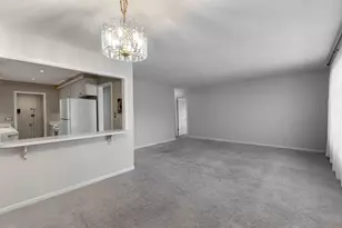 510 W Eastman St, Arlington Heights, IL 60005 - Photo 11