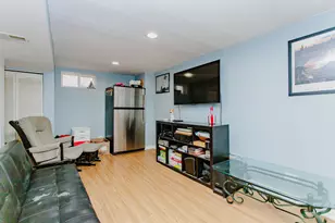 6617 W Foster Ave, Chicago, IL 60656 - Photo 33