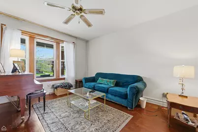 5044 W Wilson Avenue, Chicago, IL 60630 - Photo 17