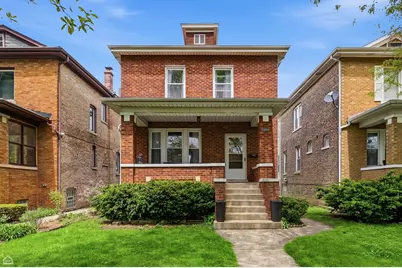 5044 W Wilson Avenue, Chicago, IL 60630 - Photo 1
