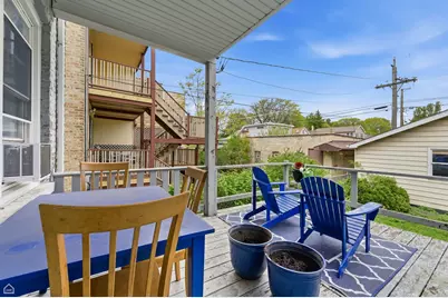 5044 W Wilson Avenue, Chicago, IL 60630 - Photo 11