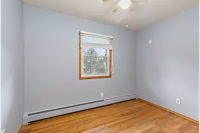 211 E Ottawa Street, Sycamore, IL 60178 - Photo 15