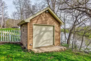 2469 N 41st Rd, Sheridan, IL 60551 - Photo 23