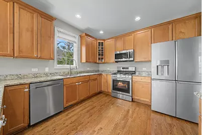 735 Woodglen Lane, Lemont, IL 60439 - Photo 5