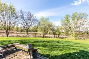 81 King Dr, Streamwood, IL 60107 - Photo 25
