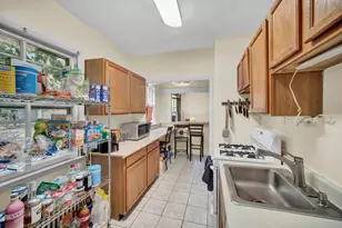 2303 Ridge Ave, Evanston, IL 60201 - Photo 5