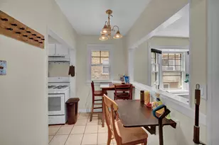 2303 Ridge Ave, Evanston, IL 60201 - Photo 15