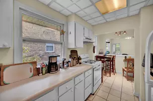 2303 Ridge Ave, Evanston, IL 60201 - Photo 17