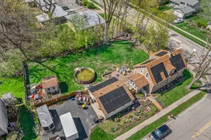 603 W Main St, Cary, IL 60013 - Photo 3