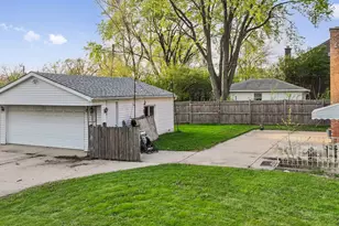 3N210 Wilson St, Elmhurst, IL 60126 - Photo 19