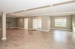 6 Sugar Maple Ct, Lake in the Hills, IL 60156 - Photo 25