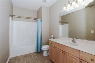 1299 W Lake St, Addison, IL 60101 - Photo 21