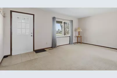 1101 S Bluff Street S, Albany, IL 61230 - Photo 7