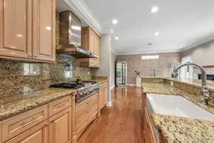 2024 Westridge Blvd, Bartlett, IL 60103 - Photo 7