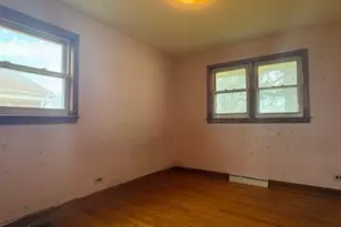 10706 Oak Ave, Chicago Ridge, IL 60415 - Photo 9