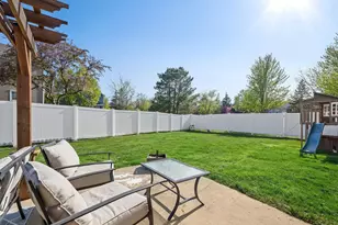 340 White Hall Terrace, Bloomingdale, IL 60108 - Photo 27