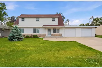 216 Bunn Drive, Rockton, IL 61072 - Photo 1