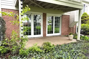 1514 Camden Ct, Wheeling, IL 60090 - Photo 17
