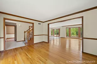 1063 Willow Creek Rd, West Chicago, IL 60185 - Photo 9