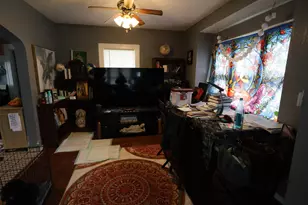 2011 Latham St, Rockford, IL 61103 - Photo 9