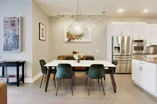 2241 W Melrose St, Chicago, IL 60618 - Photo 5