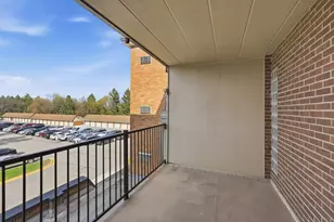 1216 S New Wilke Rd, Arlington Heights, IL 60005 - Photo 15