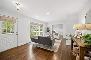 1810 Culver Ln, Glenview, IL 60025 - Photo 5