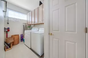 1713 Astor Ave, Oakbrook Terrace, IL 60181 - Photo 21