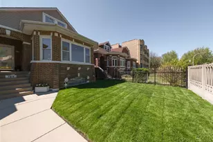 7612 S Honore St, Chicago, IL 60620 - Photo 3