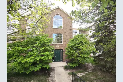 440 Cunat Boulevard #2F, Richmond, IL 60071 - Photo 1