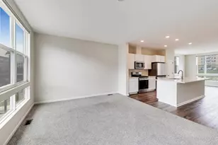 331 Summit Cir, Lombard, IL 60148 - Photo 15
