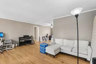 2038 Sherman Ave, Evanston, IL 60201 - Photo 5