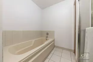 8026 Barrymore Dr, Darien, IL 60561 - Photo 25