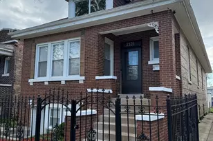 2326 S 58th Ct, Cicero, IL 60804 - Photo 3