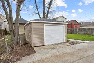 1328 W 98th St, Chicago, IL 60643 - Photo 23