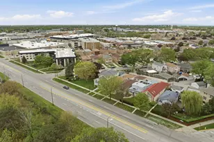 6916 W Forest Preserve Dr, Harwood Heights, IL 60706 - Photo 39