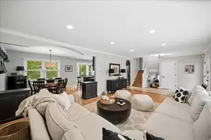 [Address not provided], Arlington Heights, IL 60004 - Photo 7