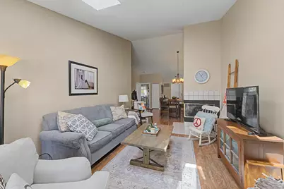 139 Brittany Drive #B, Streamwood, IL 60107 - Photo 9